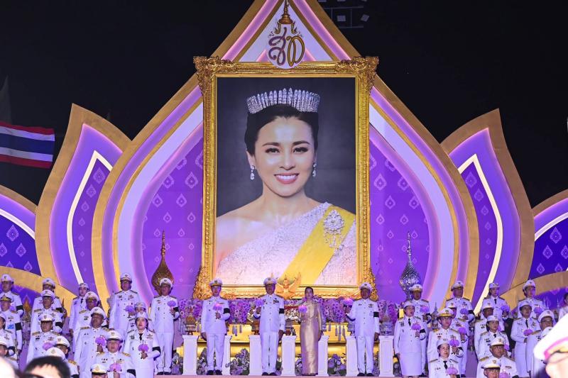 นายนิกร  โสมกลาง ร�