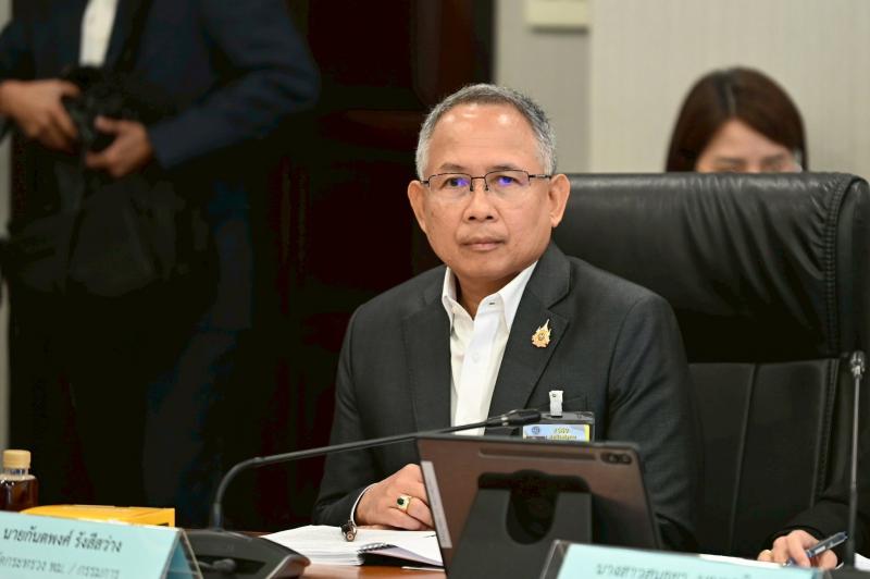 รมว.พม. เข้าร่วมกา�
