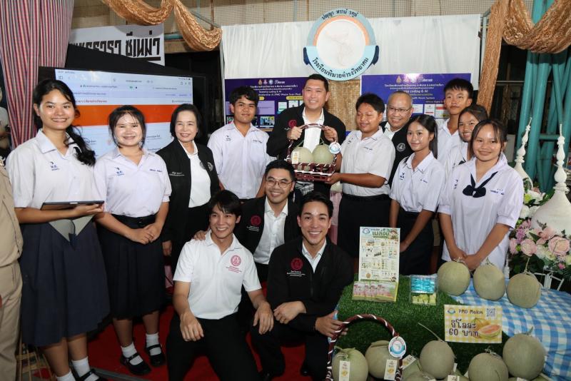 มว.พม. ลงพื้นที่จั�