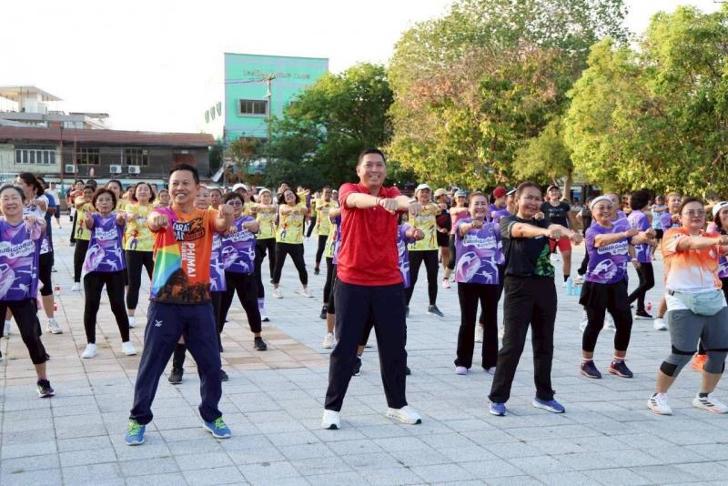 รมว.พม. ร่วมกิจกรร�
