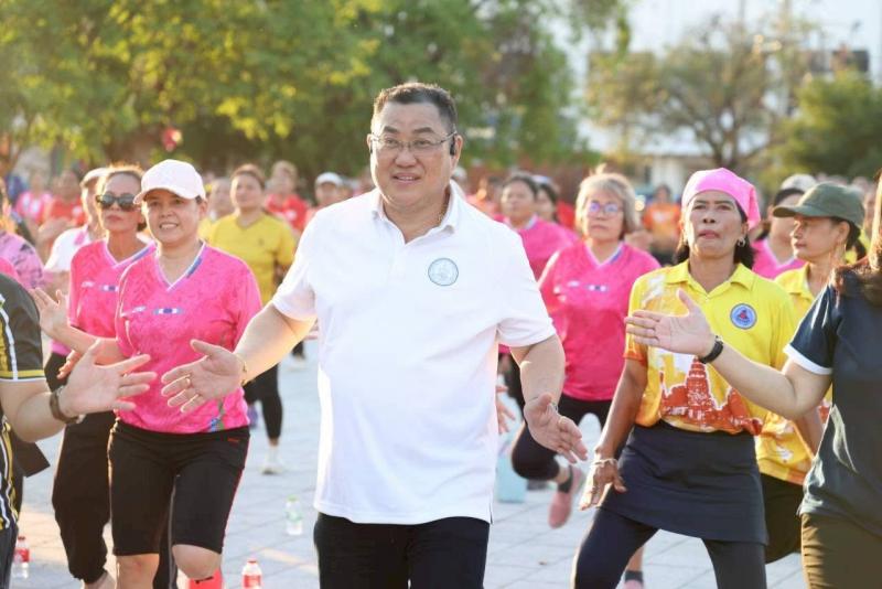 รมว.พม. ร่วมกิจกรร�