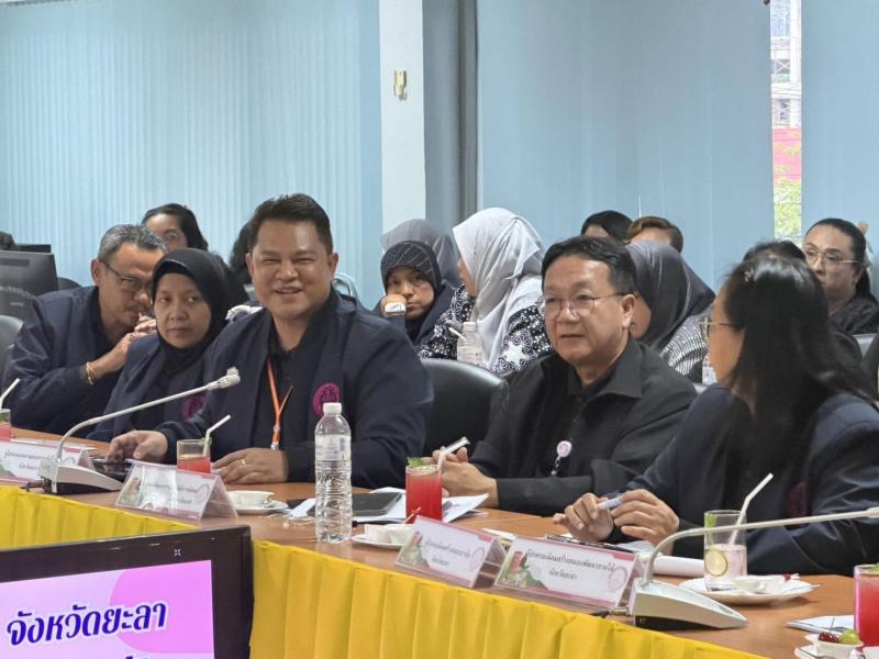 ปลัด พม. เป็นประธา�