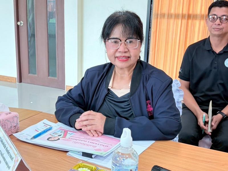 นางวาสนา ทองจันทร�