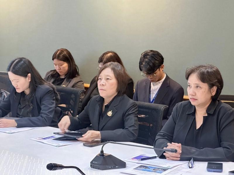 นางสาวสุนีย์ ศรีส�