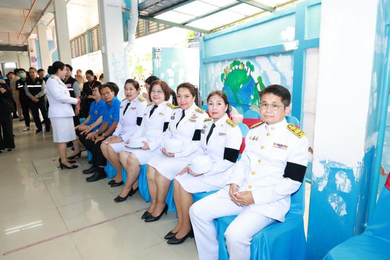 นางเตือนใจ คงสมบั�