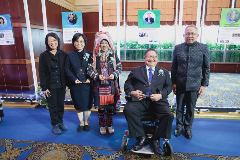 ปลัด พม. ร่วมแสดงค�