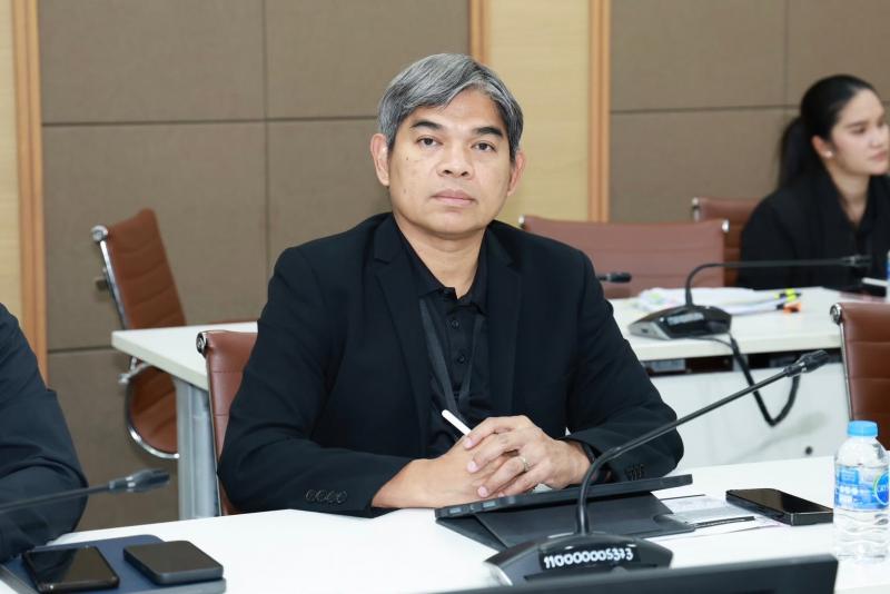 ปลัด พม. เป็นประธา�