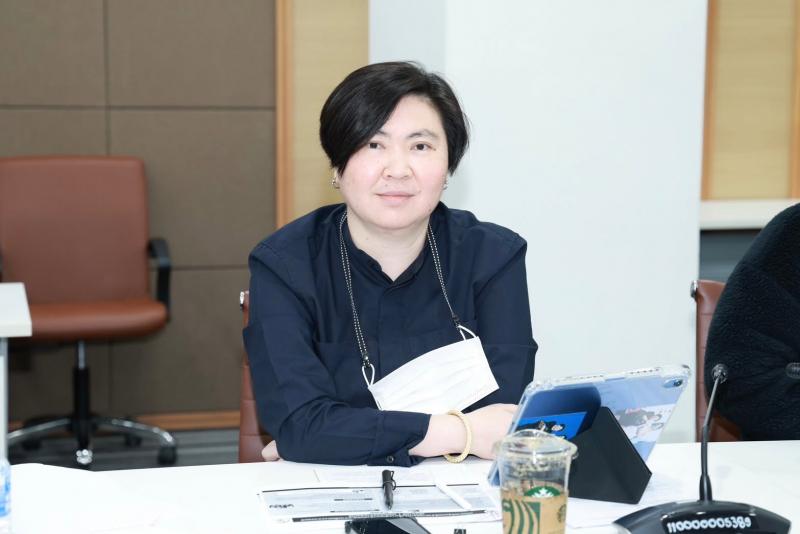 ปลัด พม. เป็นประธา�