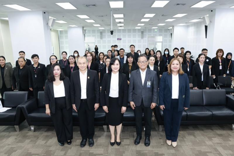 กระทรวง พม. โดยศูน�