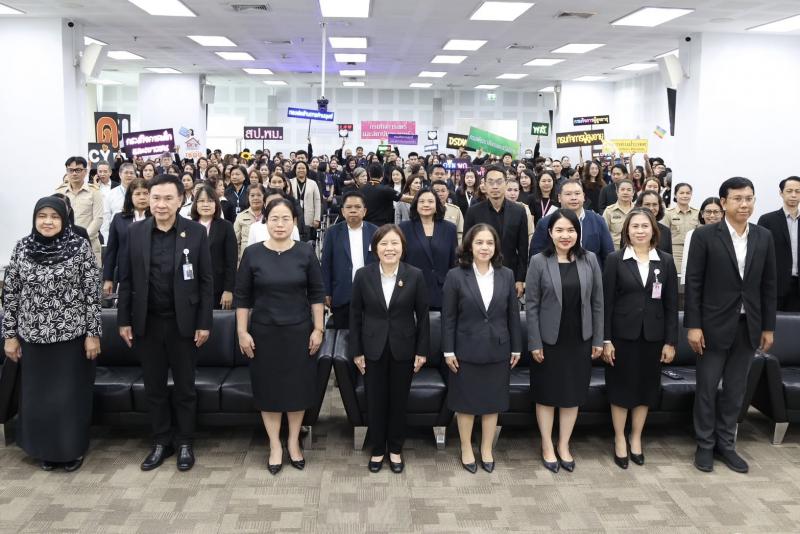 นางสาวสุนีย์ ศรีส�