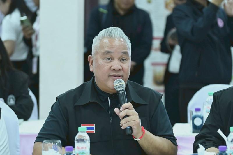 รมว.พม. ลงพื้นที่จ�