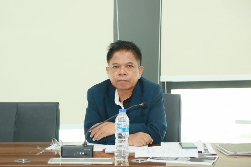 นางศิริลักษณ์ มีม�