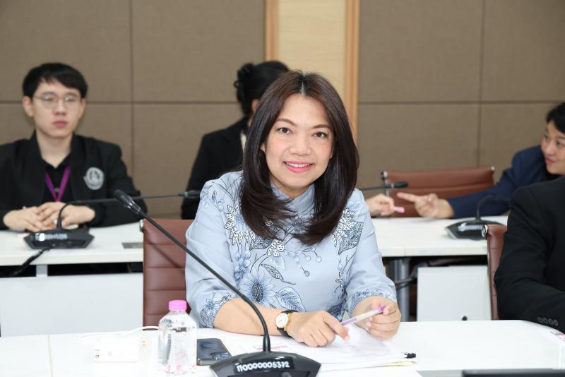 ปลัด พม. ให้คณะผู้�