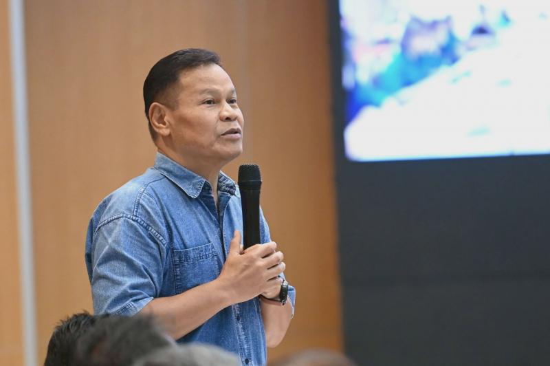 รมว.พม. ลงพื้นที่ต�