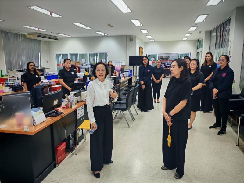 นางวาสนา ทองจันทร�