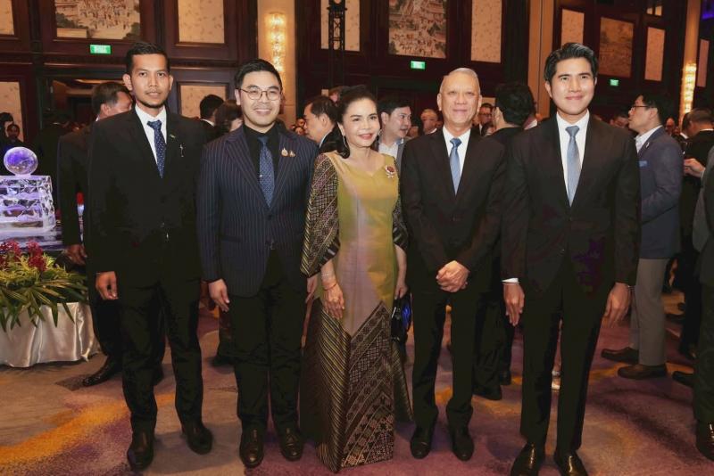 ดร.เอนกชัย เรืองรั