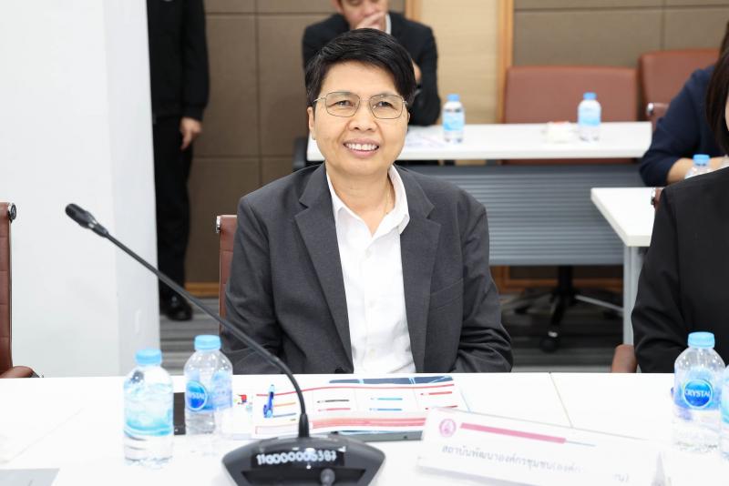 ปลัด พม. เป็นประธา�