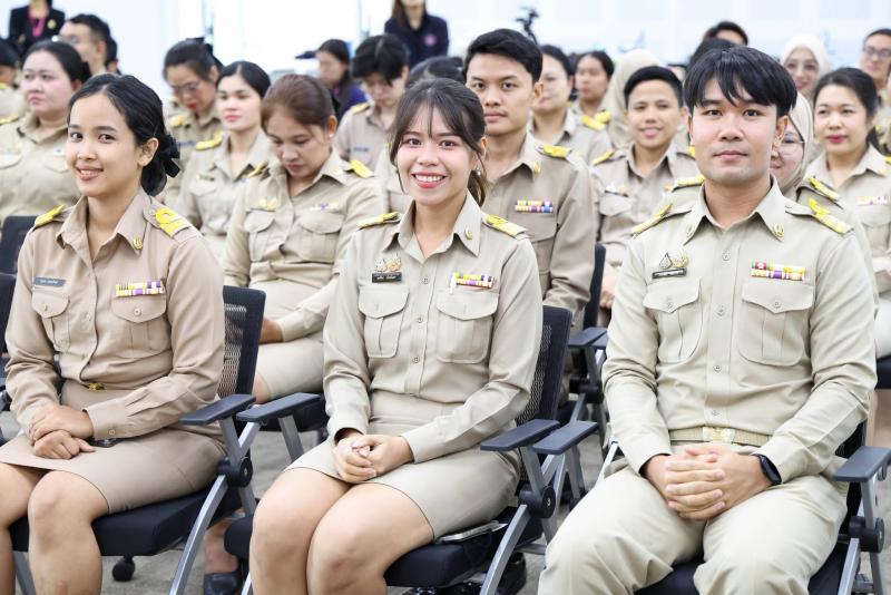 ปลัด พม. เป็นประธา�