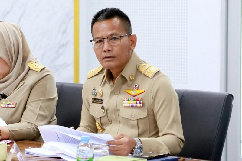 ปลัด พม. เป็นประธา�