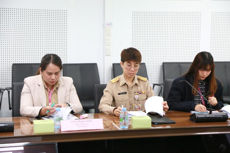ปลัด พม. เป็นประธา�