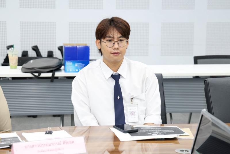 นางเตือนใจ คงสมบั�
