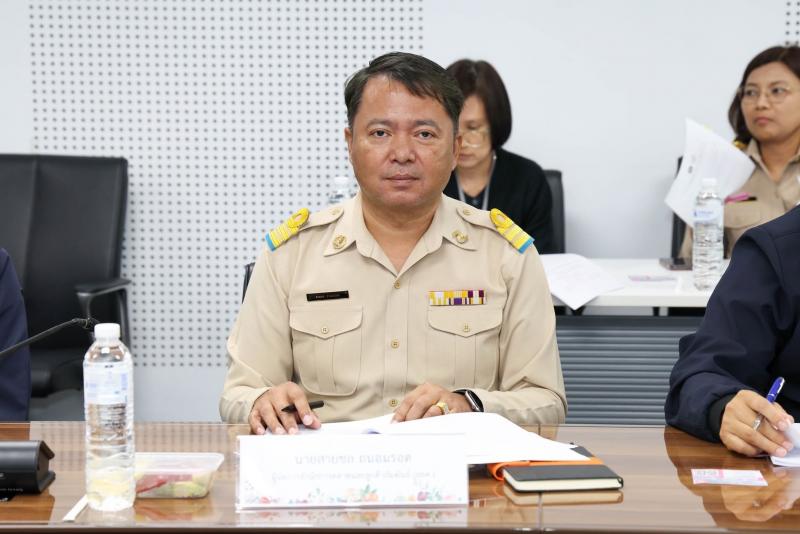 นายกิตติ อินทรกุล 
