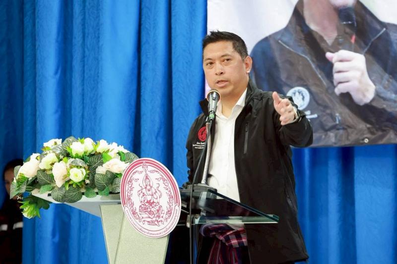 รมว.พม. เป็นประธาน�
