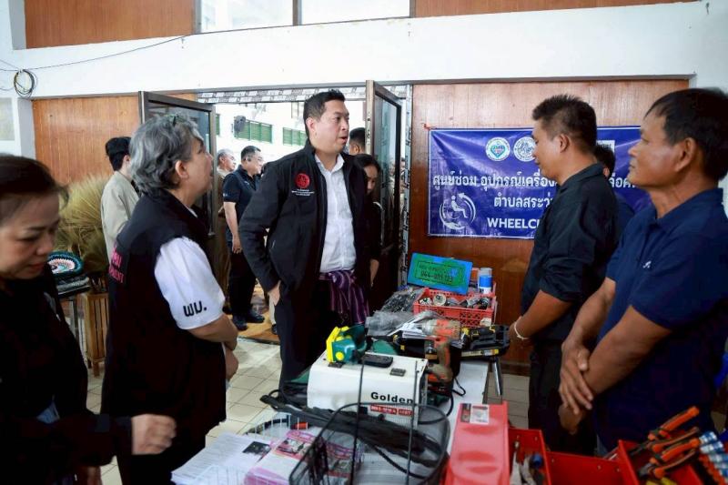 รมว.พม. เป็นประธาน�