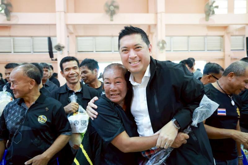 รมว.พม. เป็นประธาน�