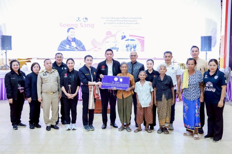 รมว.พม. เป็นประธาน�