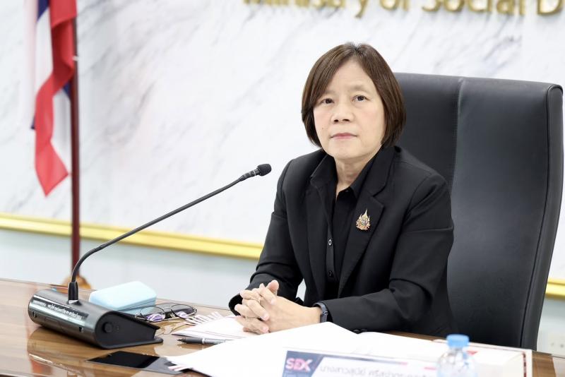 นางสาวสุนีย์ ศรีส�