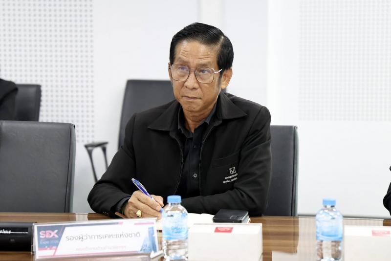 นางสาวสุนีย์ ศรีส�