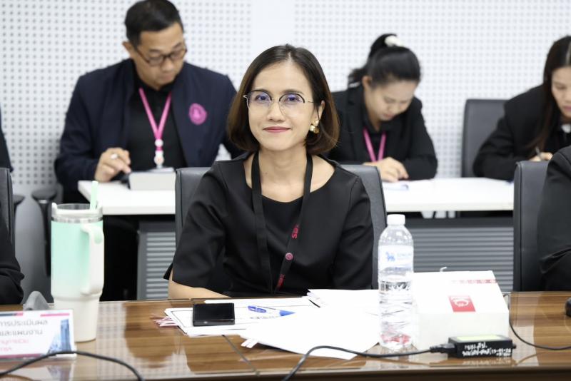 นางสาวสุนีย์ ศรีส�