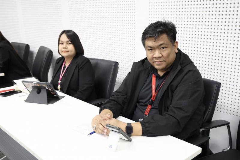 นางสาวสุนีย์ ศรีส�