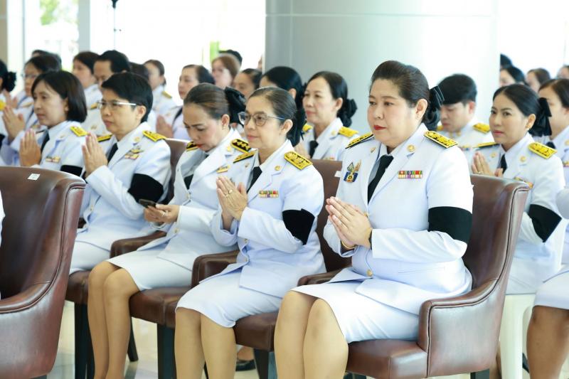 นางสาวสุนีย์ ศรีส�