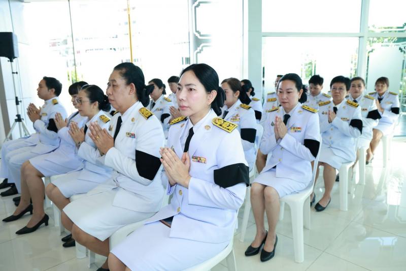 นางสาวสุนีย์ ศรีส�