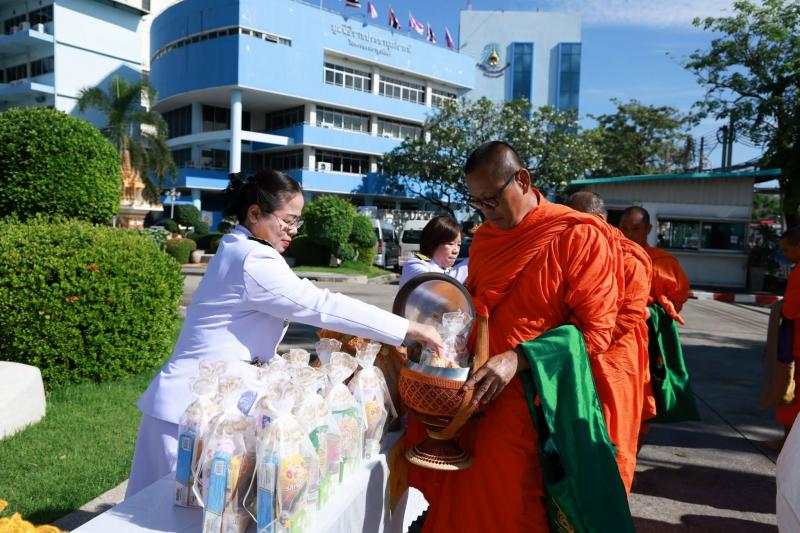 นางสาวสุนีย์ ศรีส�