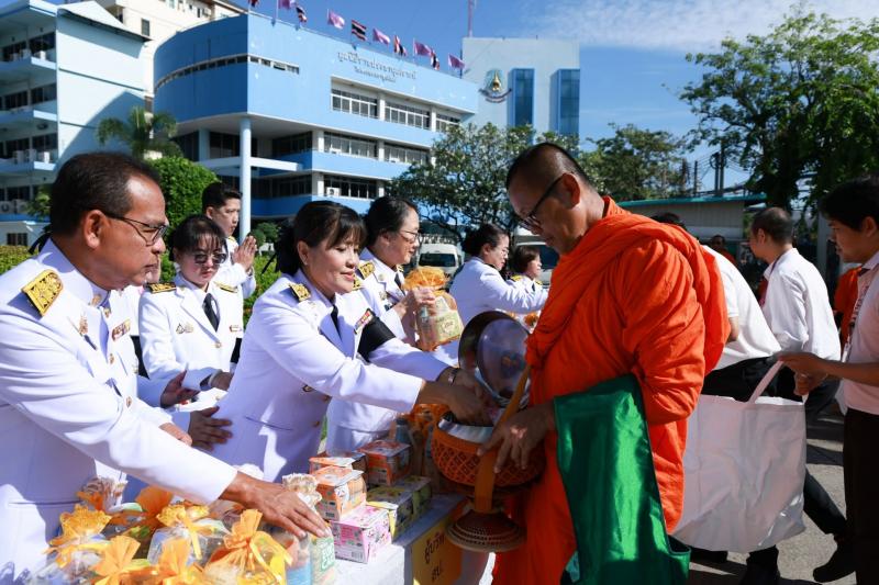 นางสาวสุนีย์ ศรีส�