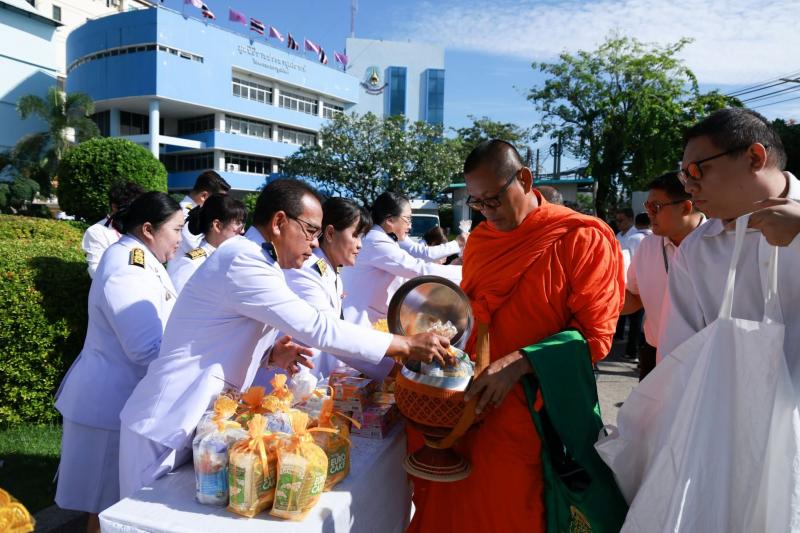นางสาวสุนีย์ ศรีส�