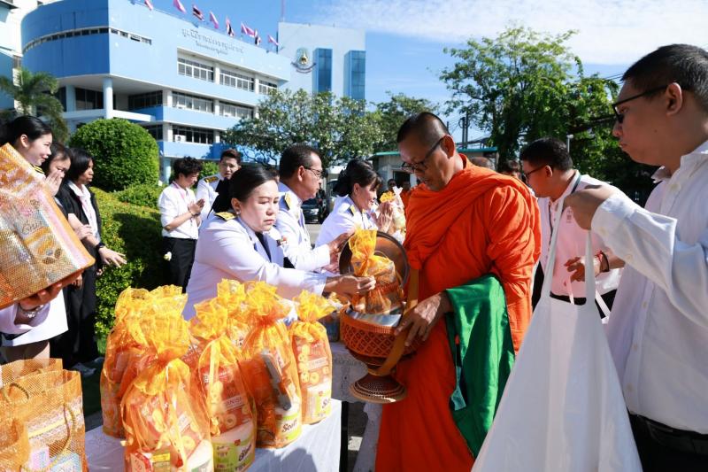 นางสาวสุนีย์ ศรีส�