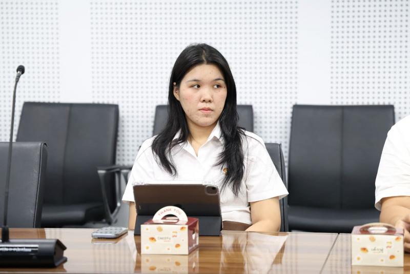 สำนักงานปลัดกระท�