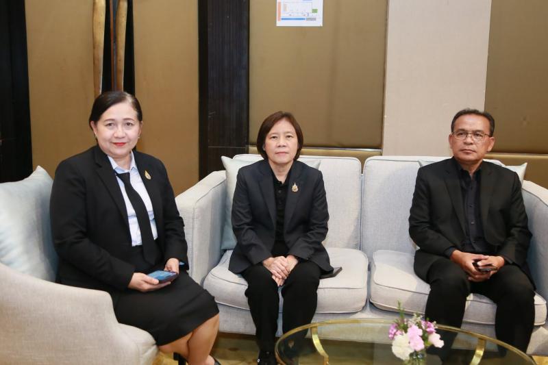 ปลัด พม. เป็นประธา�