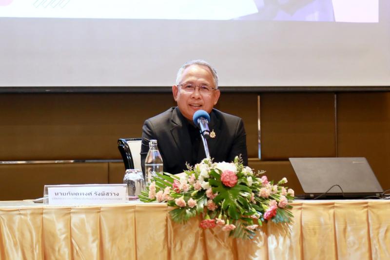 ปลัด พม. เป็นประธา�
