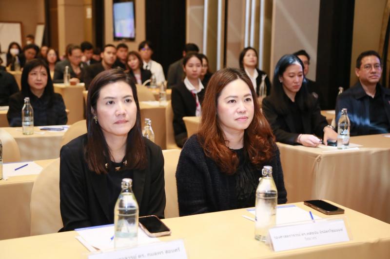ปลัด พม. เป็นประธา�