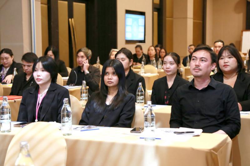 ปลัด พม. เป็นประธา�