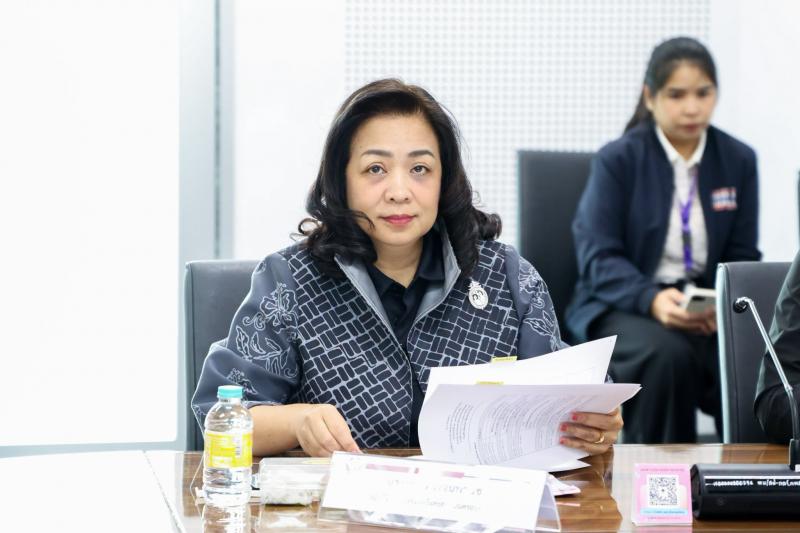 ปลัด พม. เป็นประธา�