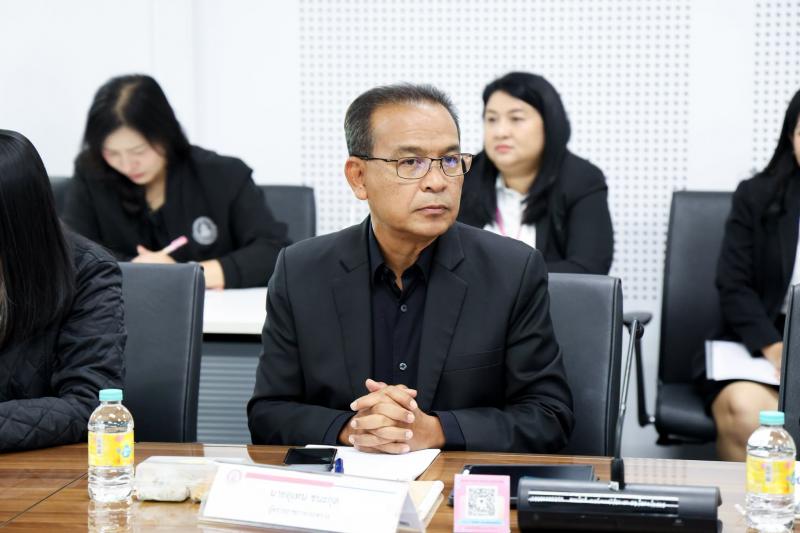 ปลัด พม. เป็นประธา�