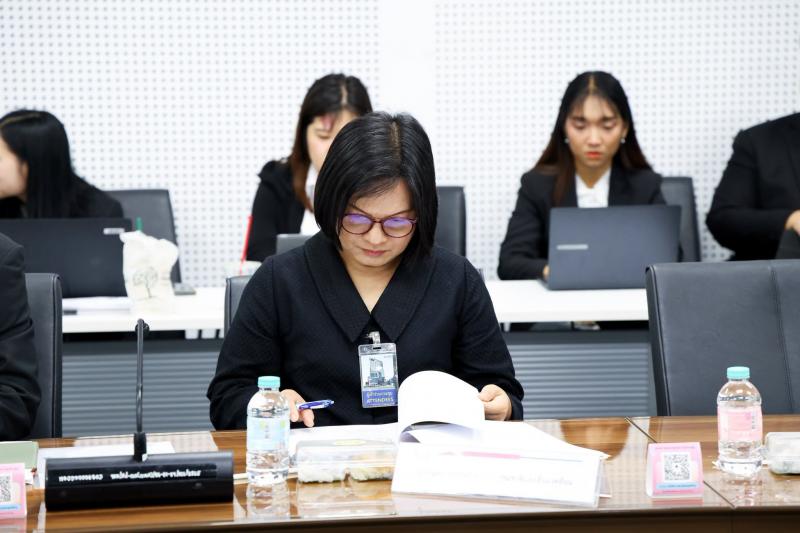 ปลัด พม. เป็นประธา�