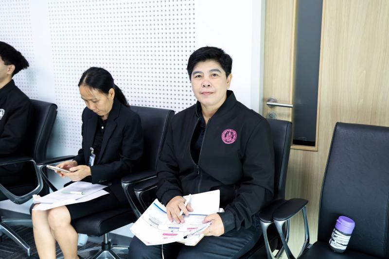ปลัด พม. เป็นประธา�