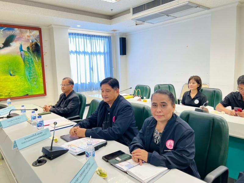 นางวาสนา ทองจันทร�